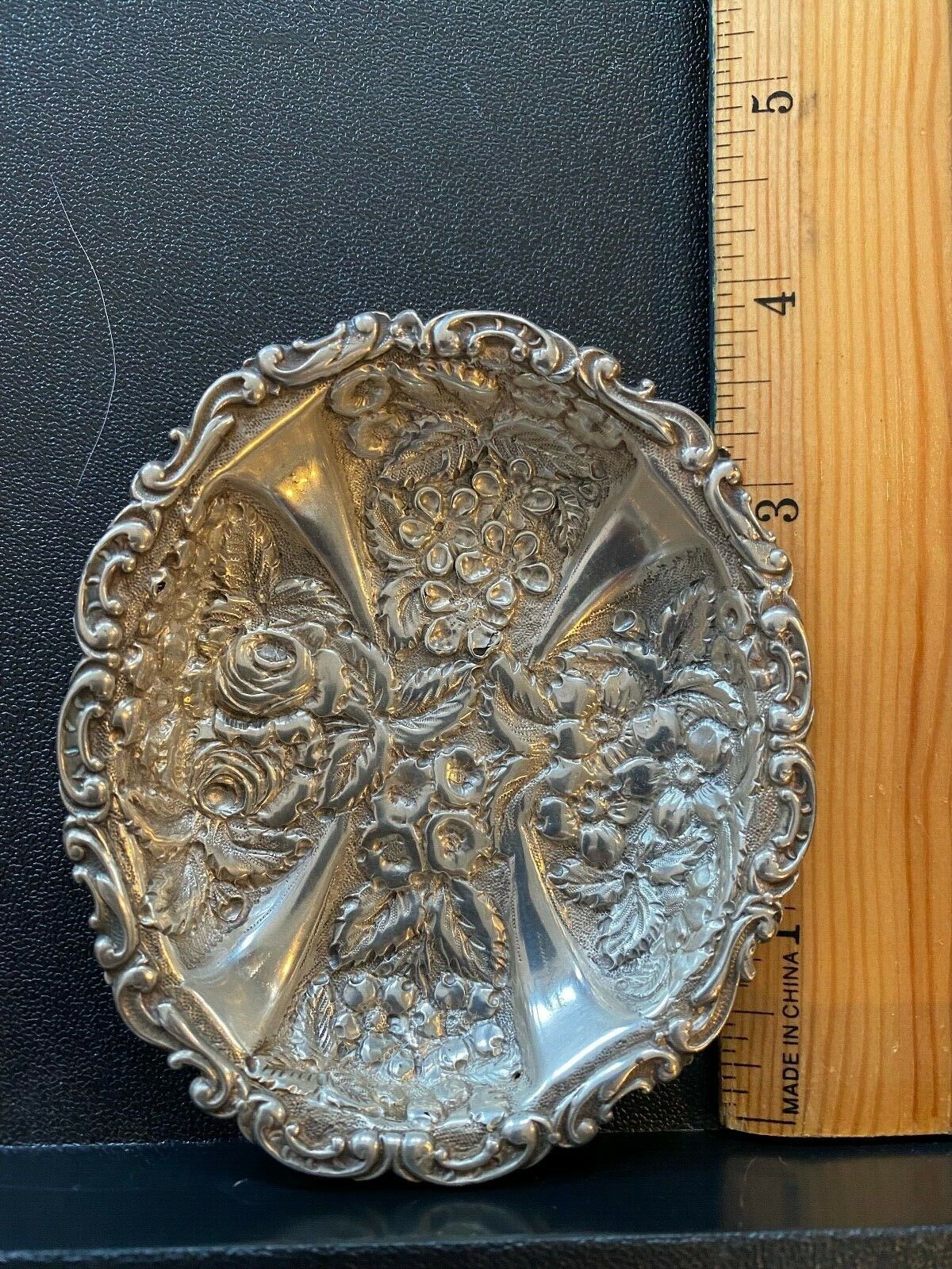JACOBI   & JENKINS REPOUSSE  STERLING SILVER RING TRAY REPOUSSED 4\