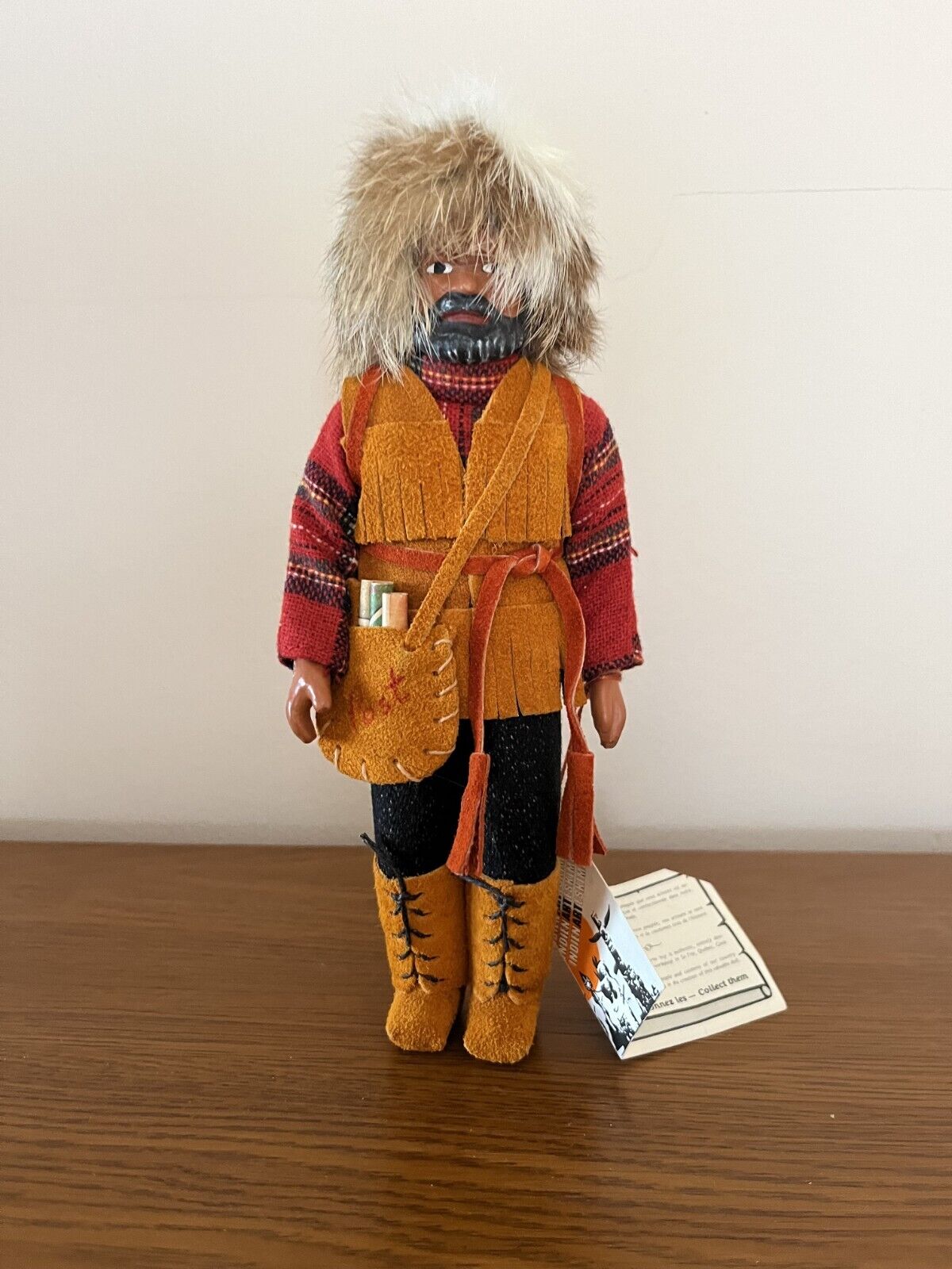 Vintage Indien Art Eskimo post man doll made in Canada Native American folk art