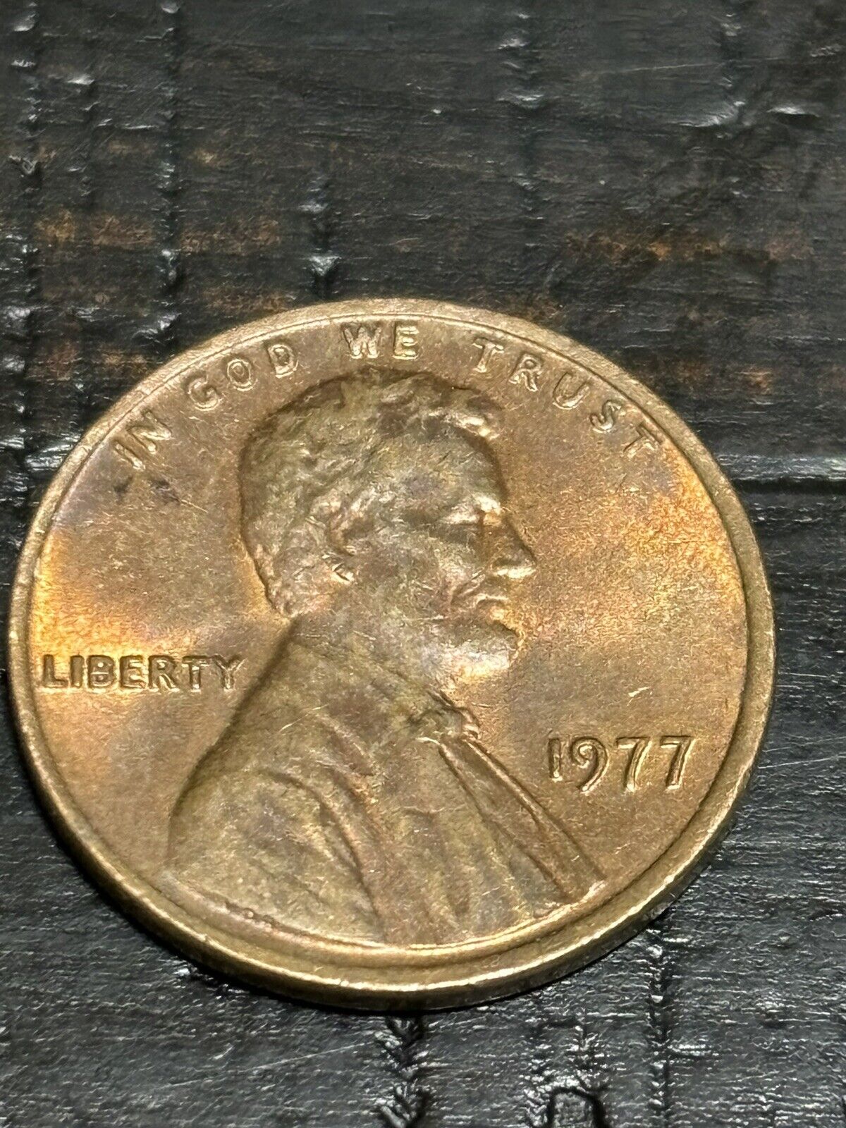 1977 Lincoln Penny One Cent No Mint Mark - Rare Vintage Coin