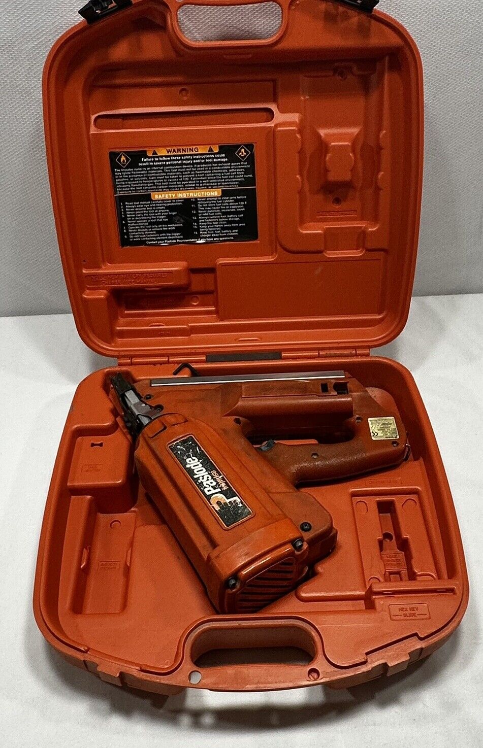 Paslode 30 Degree Impulse Utility Framing Nailer With Case - UNTESTED
