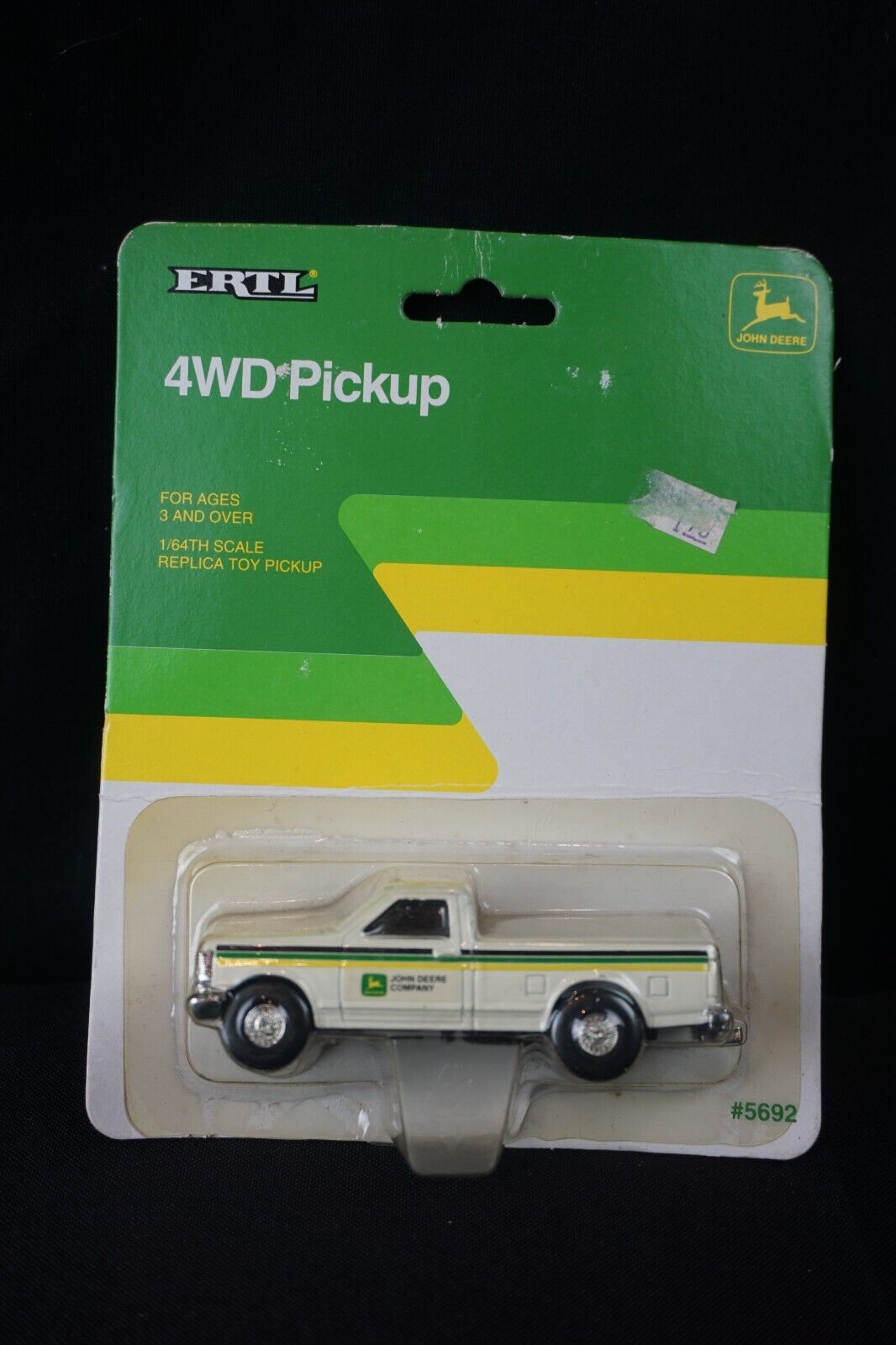 1992 ERTL John Deere Ford 4WD Pickup #5692 New 1/64 Diecast