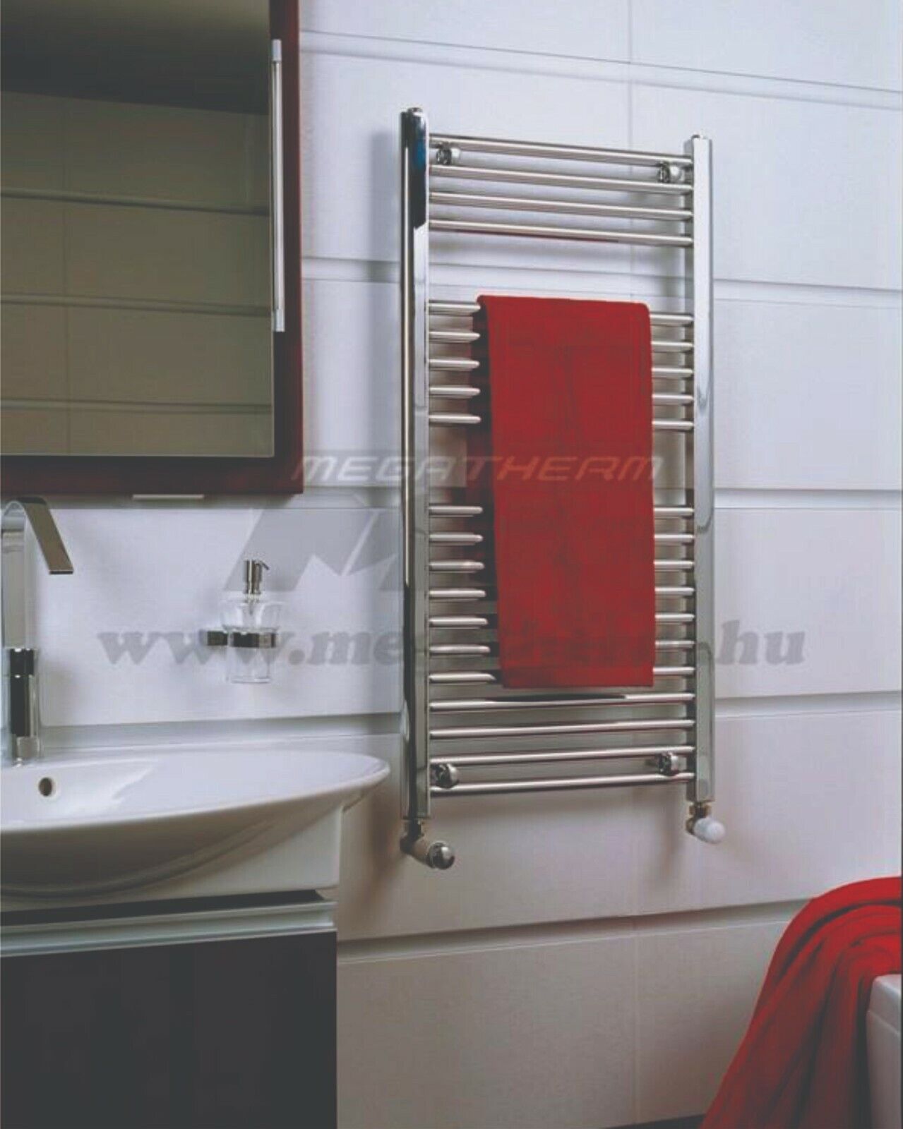 Cordivari (Italy) Chrome Hydronic Towel Warmer Curved 20\'\'x28\'\' w/ valve kit