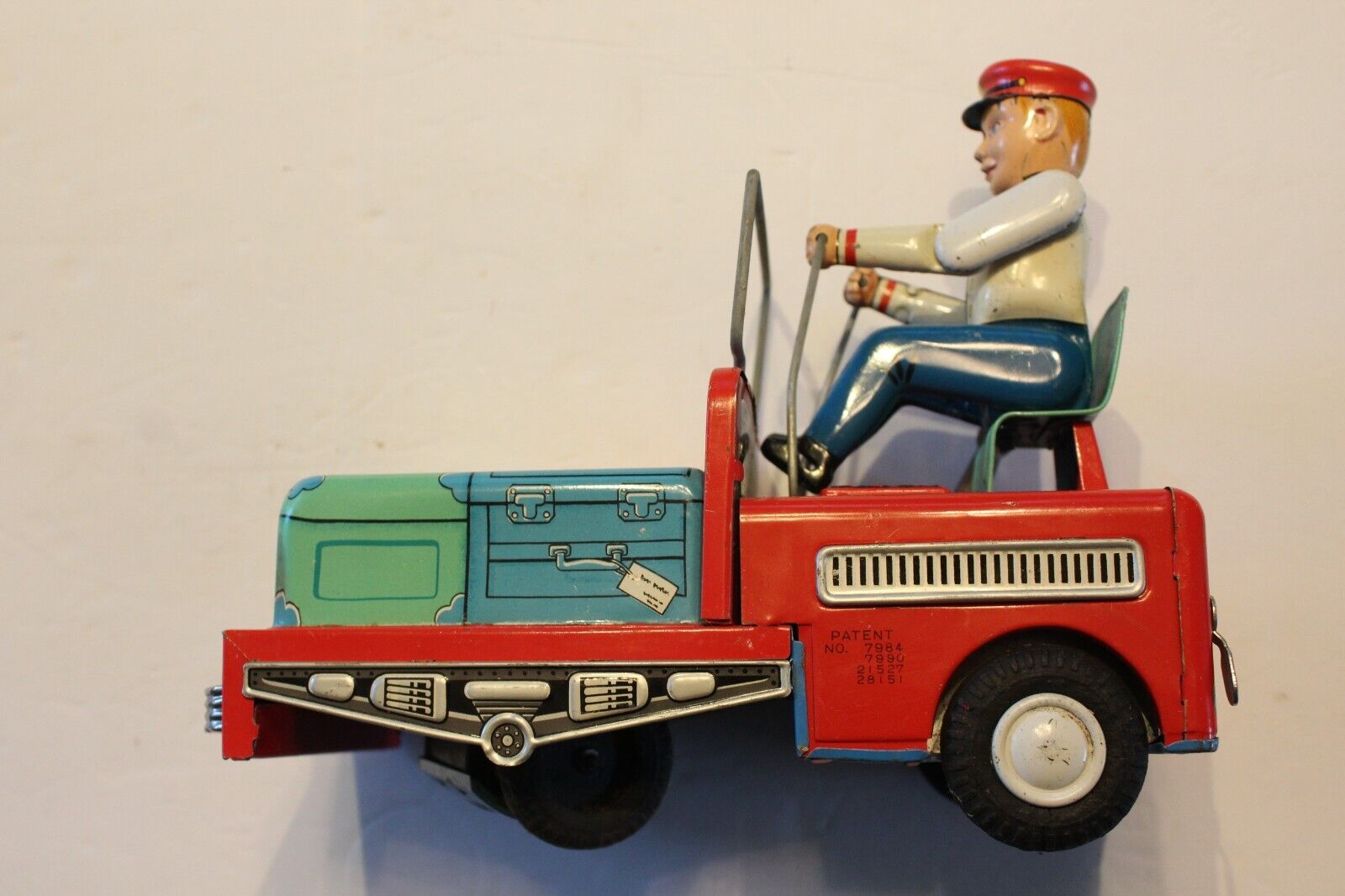 1950s Masudaya Airport Baggage Truck/Car Battery Toy Nice Lithographics Colors
