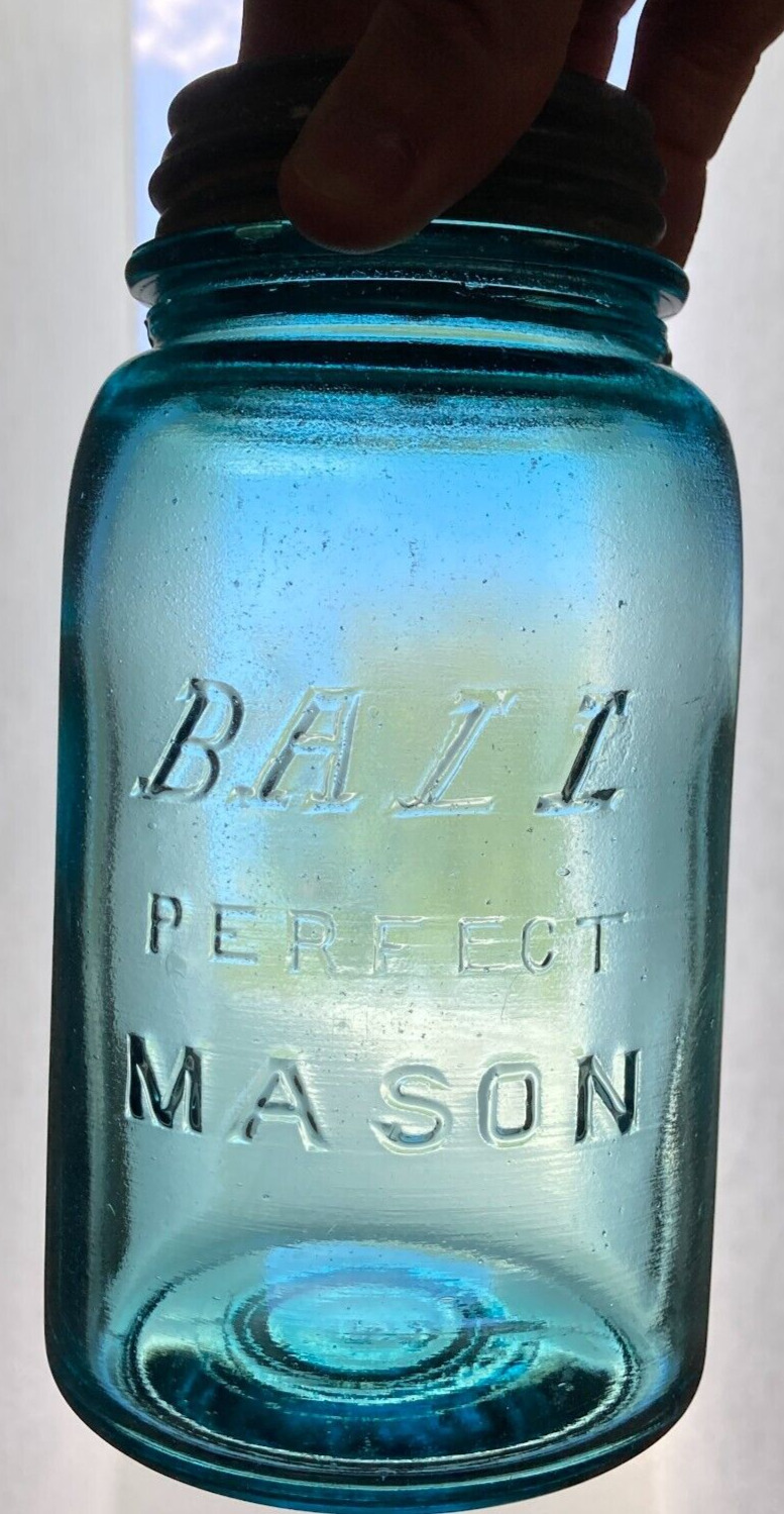 Vintage BALL PERFECT MASON w/ Italic Block Letters Blue Quart Fruit Jar Zinc Lid