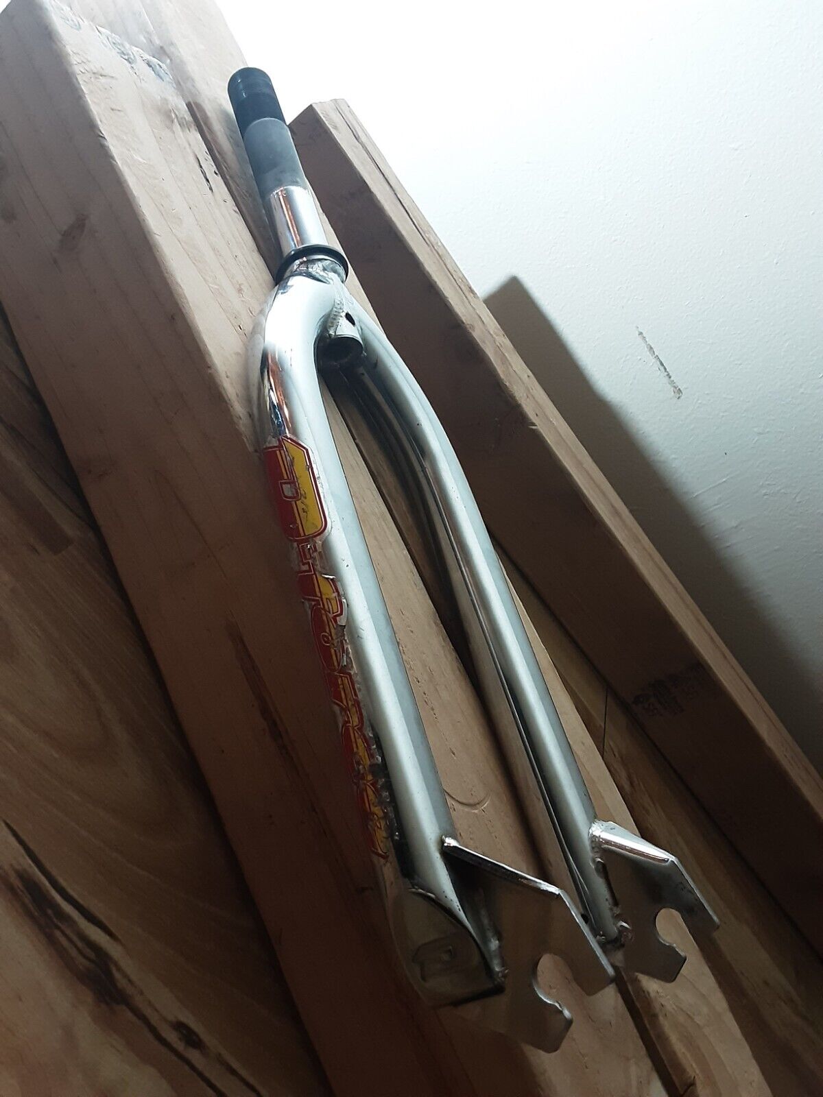 GT DYNO fork, threaded chrome. Stamped 97.