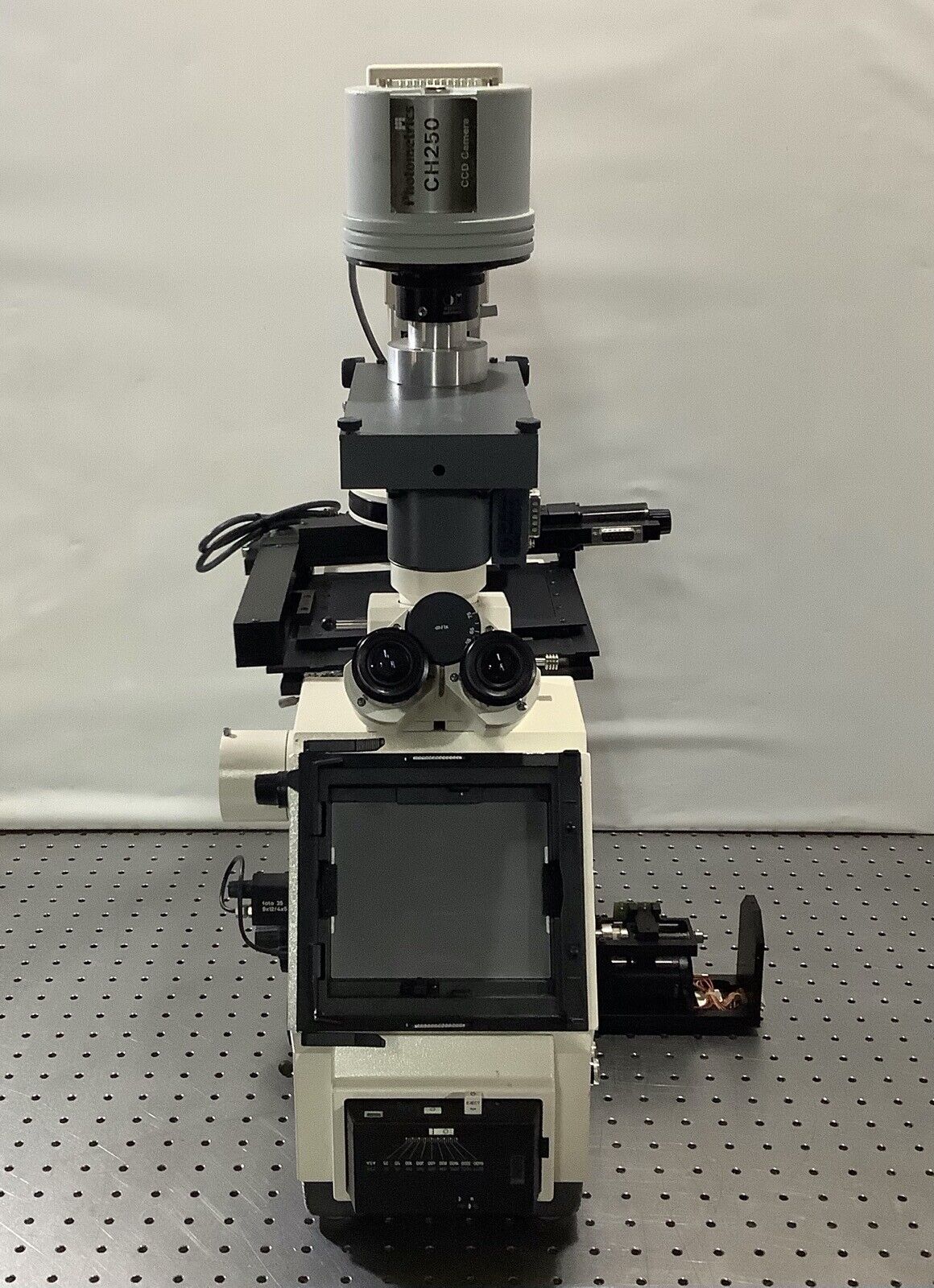 Carl Zeiss Axiovert 405 M Inverted Metallurgical Microscope