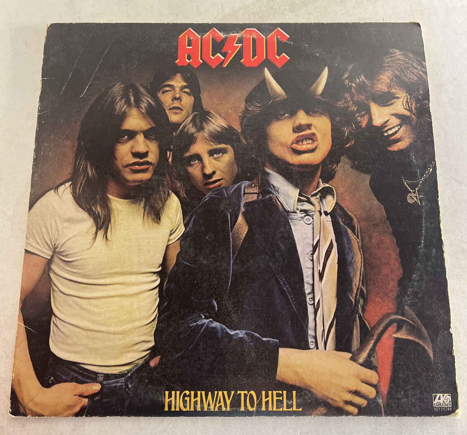 AC/DC-  Highway to Hell - LP Vinyl Album, 1979 SD 19244 Atlantic