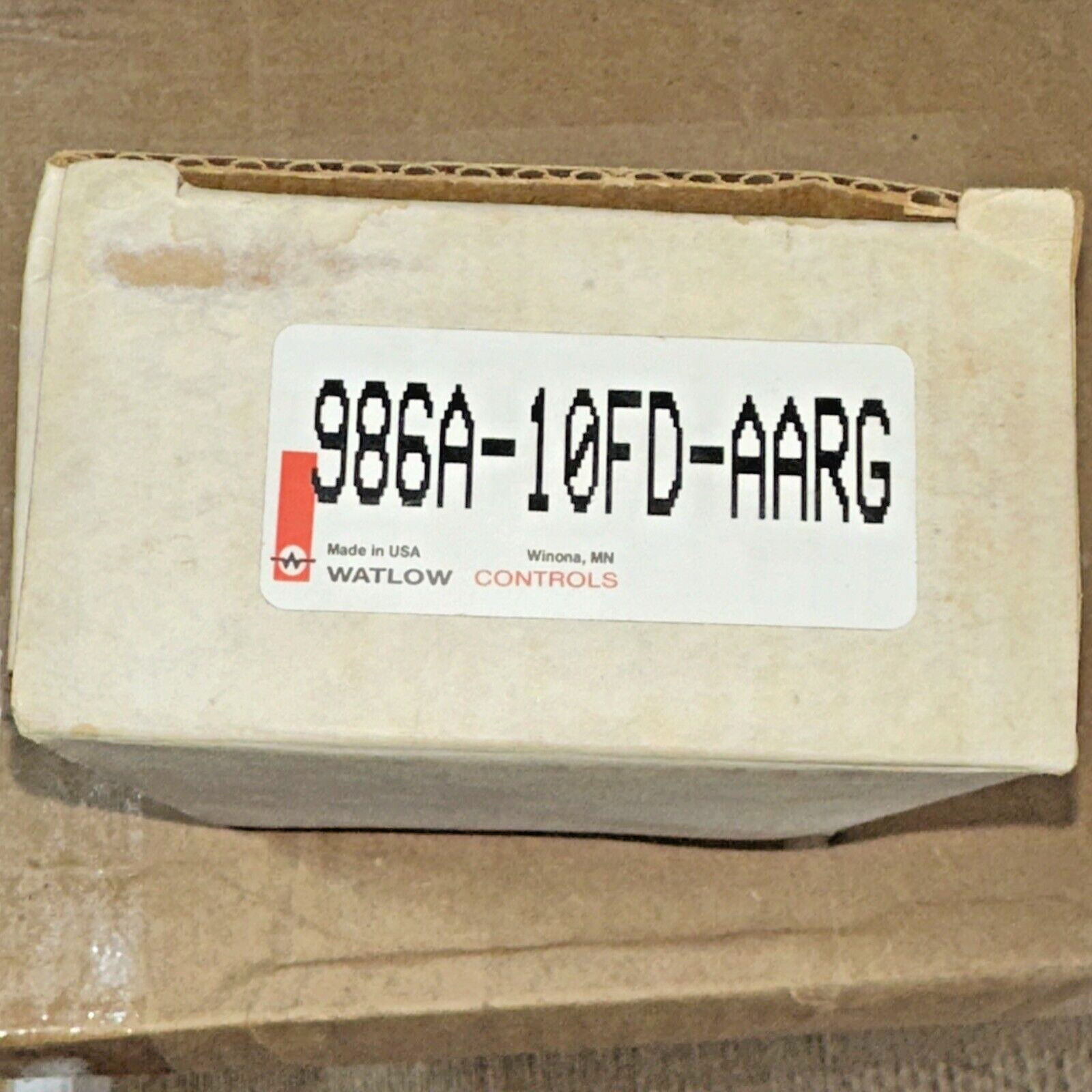 Watlow 986A-10FD-AARG Temperature Controller New Box