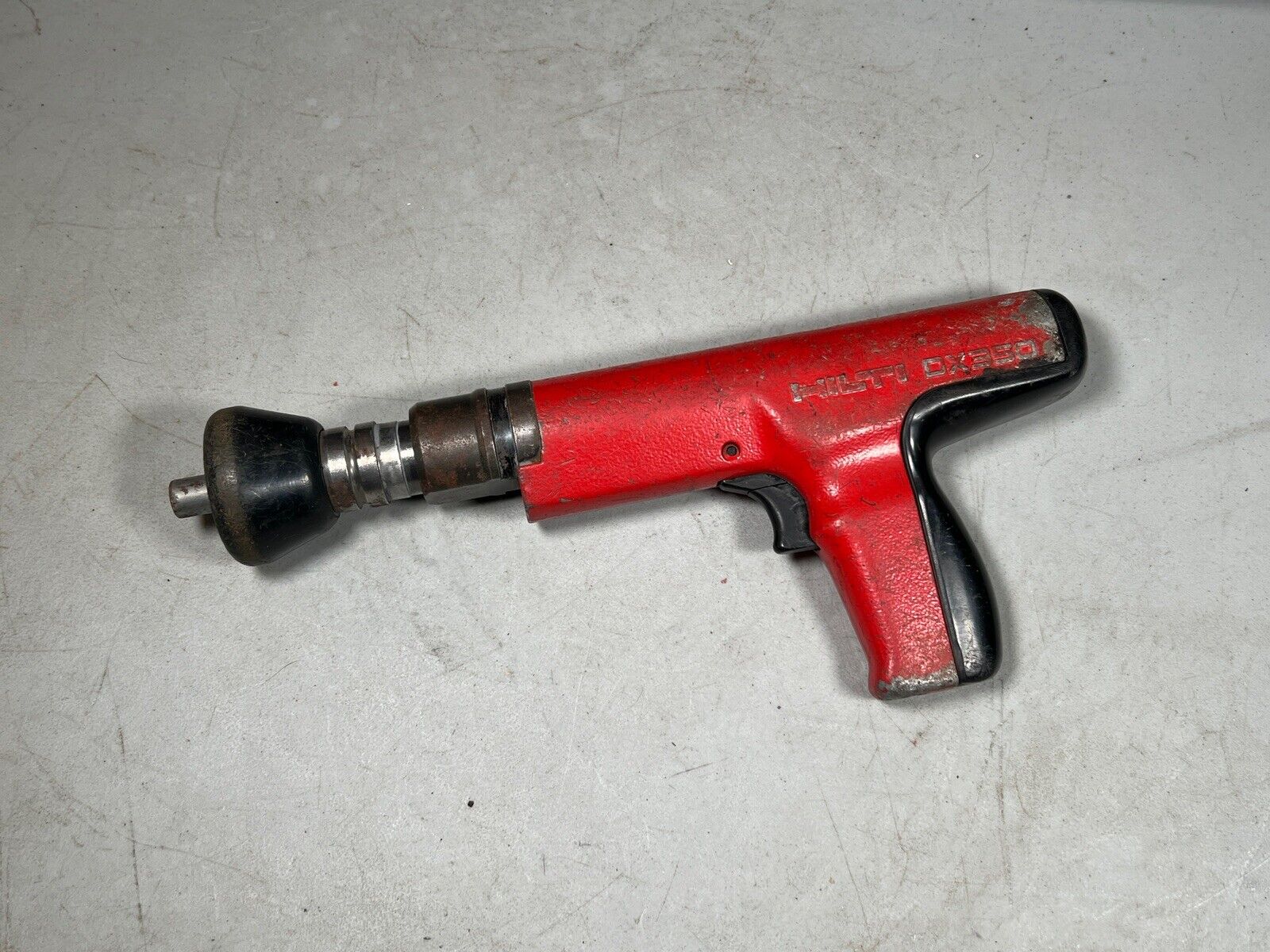 Hilti DX350 Powder Actuated Nail Gun Fastening Drive Tool Pre-owned Working