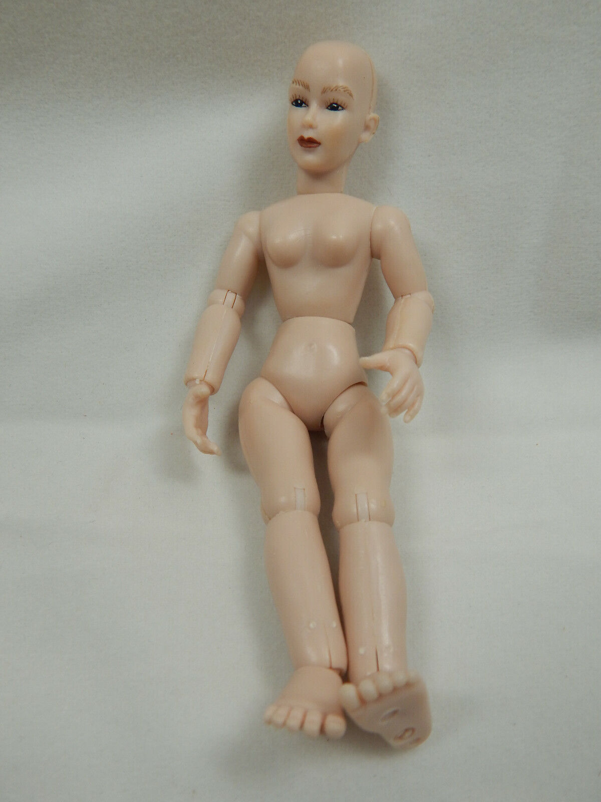 Heidi Ott  #XKF01 Dollhouse Miniature 1:12 Scale Nude Lady with Blue eyes 5.5\