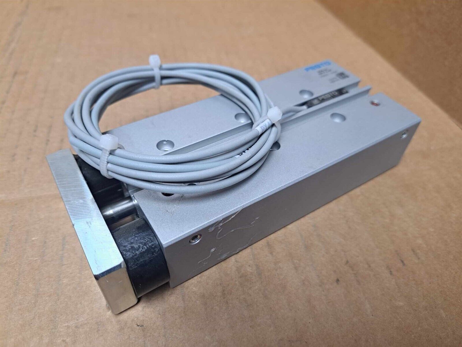 Festo Pneumatic Guided Cylinder Part No. DFM-16-100-P-A-KF 170914