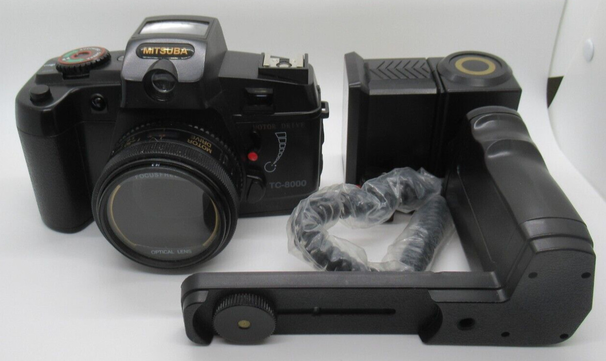 VINTAGE MITSUBA 35MM FILM CAMERA TC-8000, WITH EXT. FLASH & SOFT CASE, WORKING