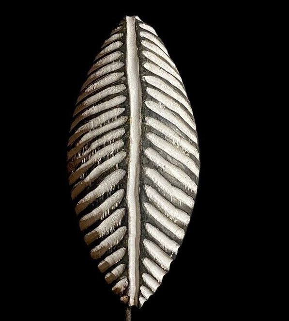 African vintage hand carved antique pine leaf shield tribal africa-8723