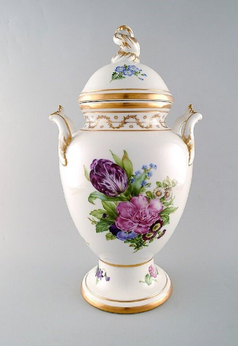 Royal Copenhagen. Antique baluster shaped porcelain lidded vase. 19th C.