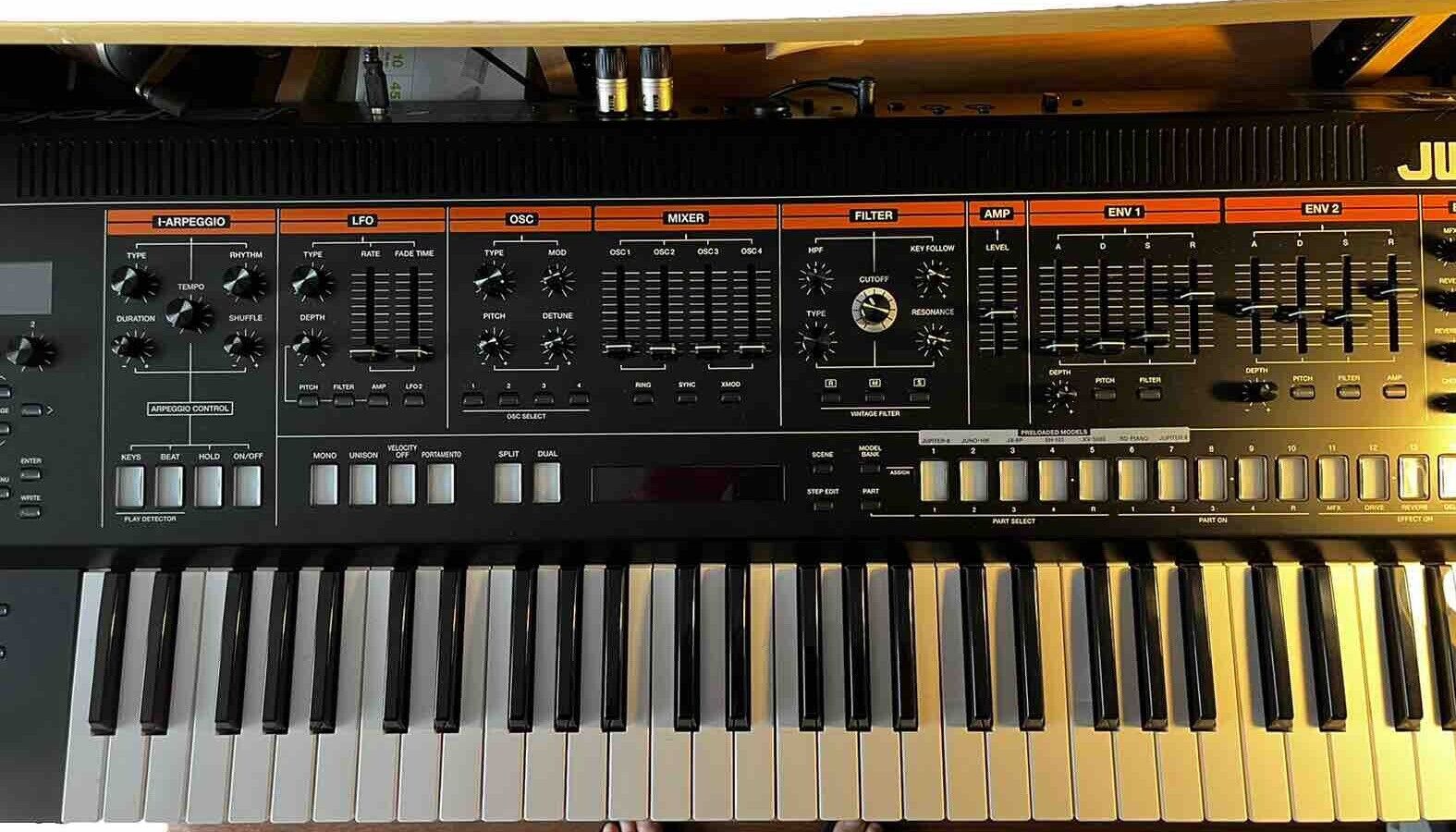 Roland JUPITER-X Professional Synthesizer Keyboard