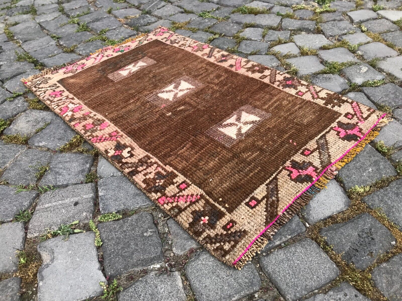 Turkish Vintage Small Wool Rug, Bohemian Handmade Doormat Kilim Rug,1.7 x 2.6 ft