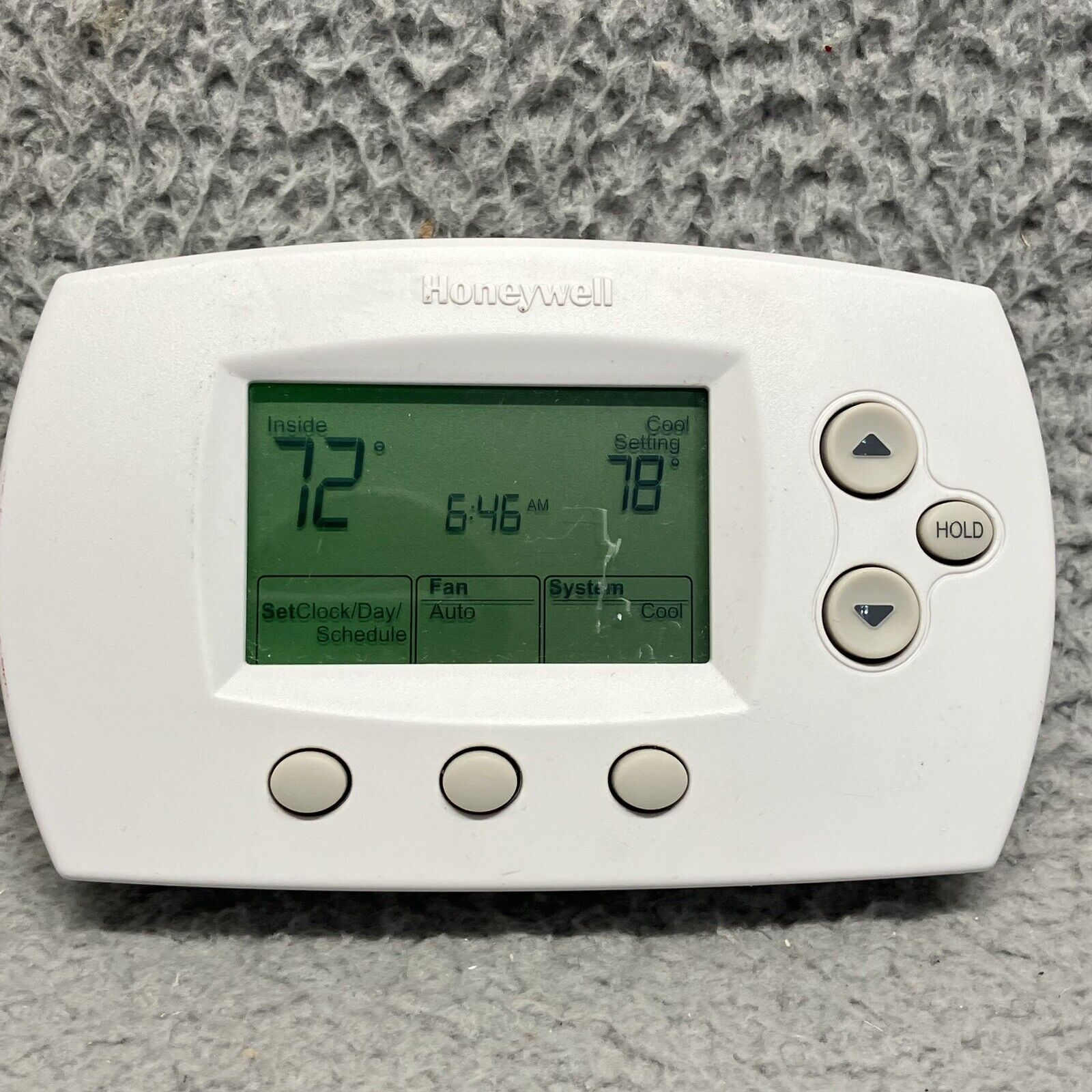 Honeywell FocusPRO 6000 Programmable Thermostat TH6220D1002 (Tested)