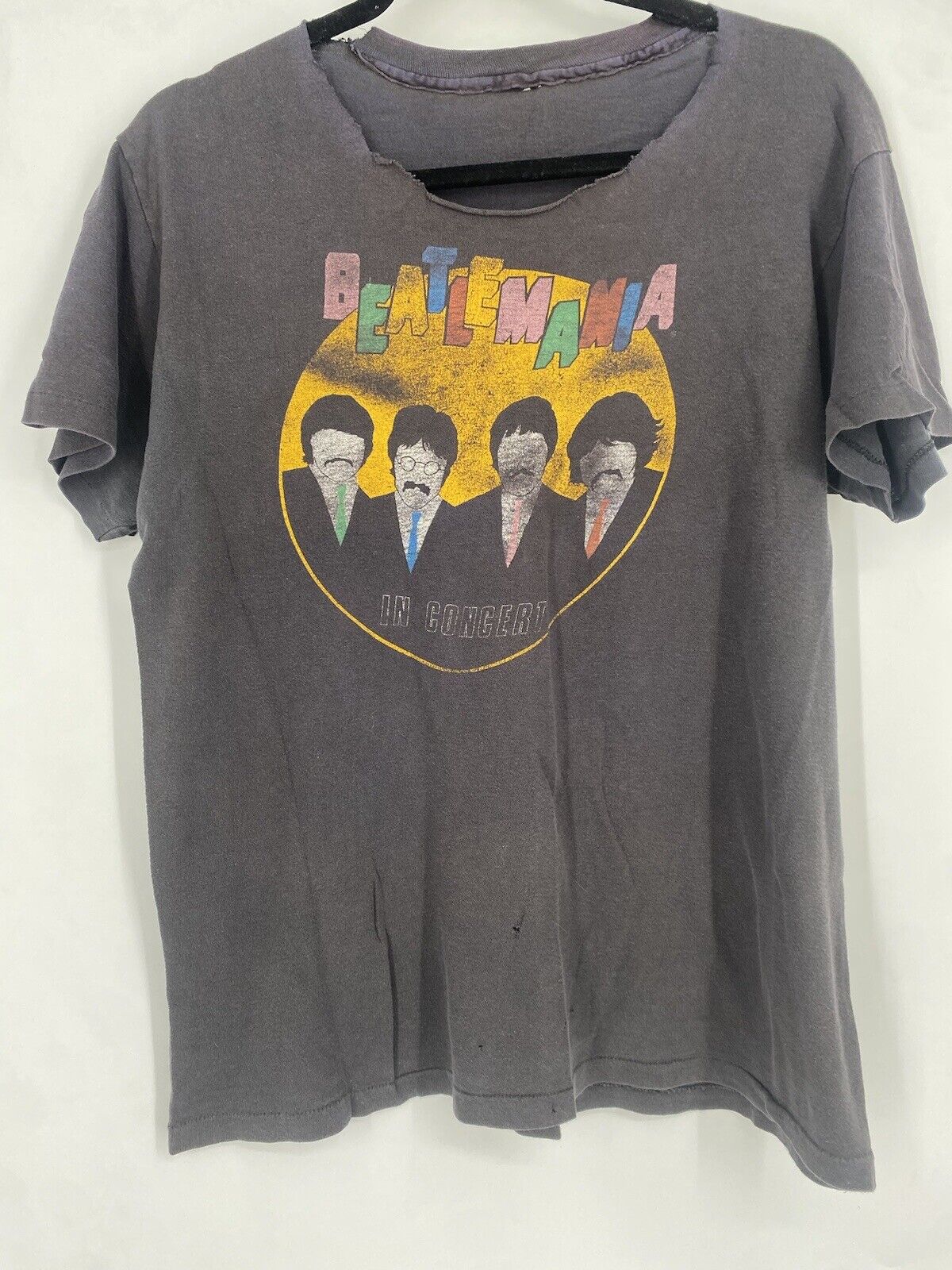 RARE Vintage 80s Beatles Concert Band Tee T Shirt Beatlemania Short Sleeve Black