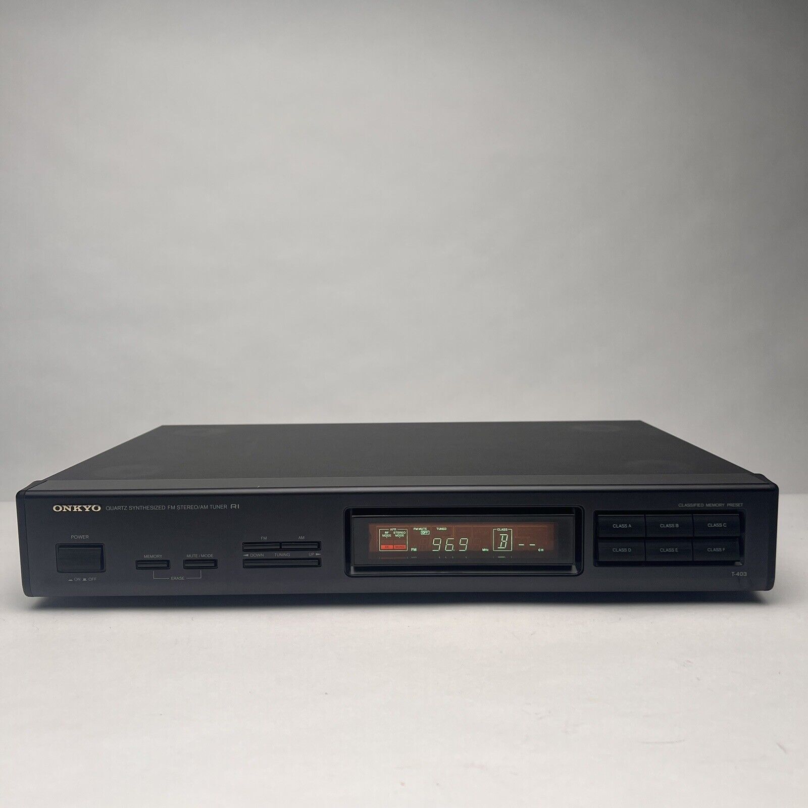 Onkyo T-403 Stereo AM/FM Tuner - Tested Working Perfect. Vintage 1990