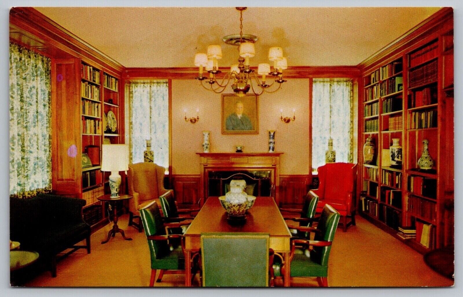 West Branch Iowa Herbert Hoover Presidential Library Interior Chrome Postcard