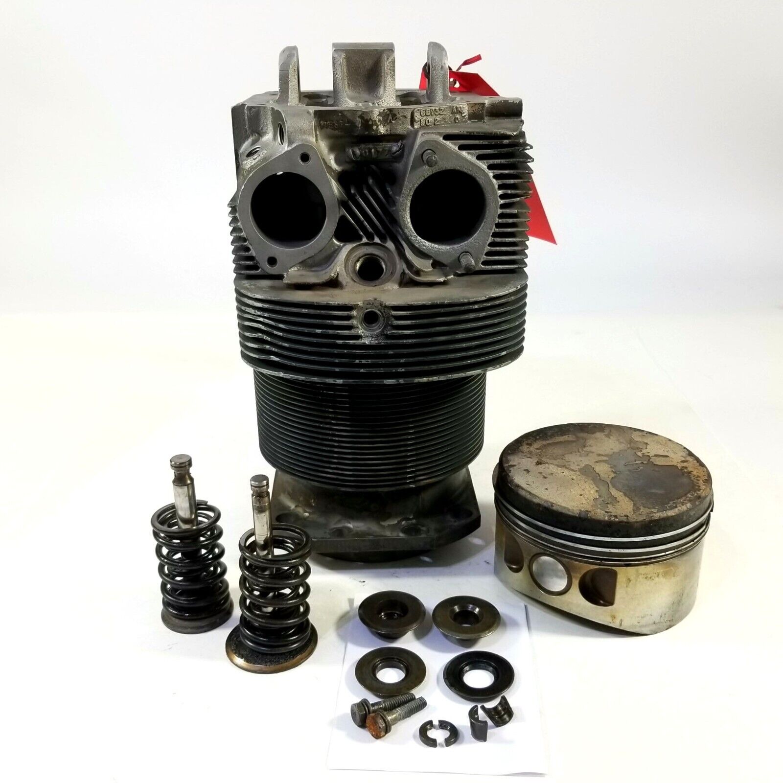 Lycoming O-360/O-540 Wide Deck Cylinder Assembly 68732 with Repairable Crack
