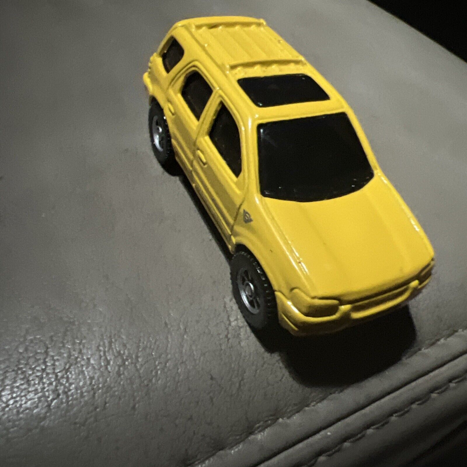 Vintage Maisto Ford Escape V6 Yellow SUV Toy Car