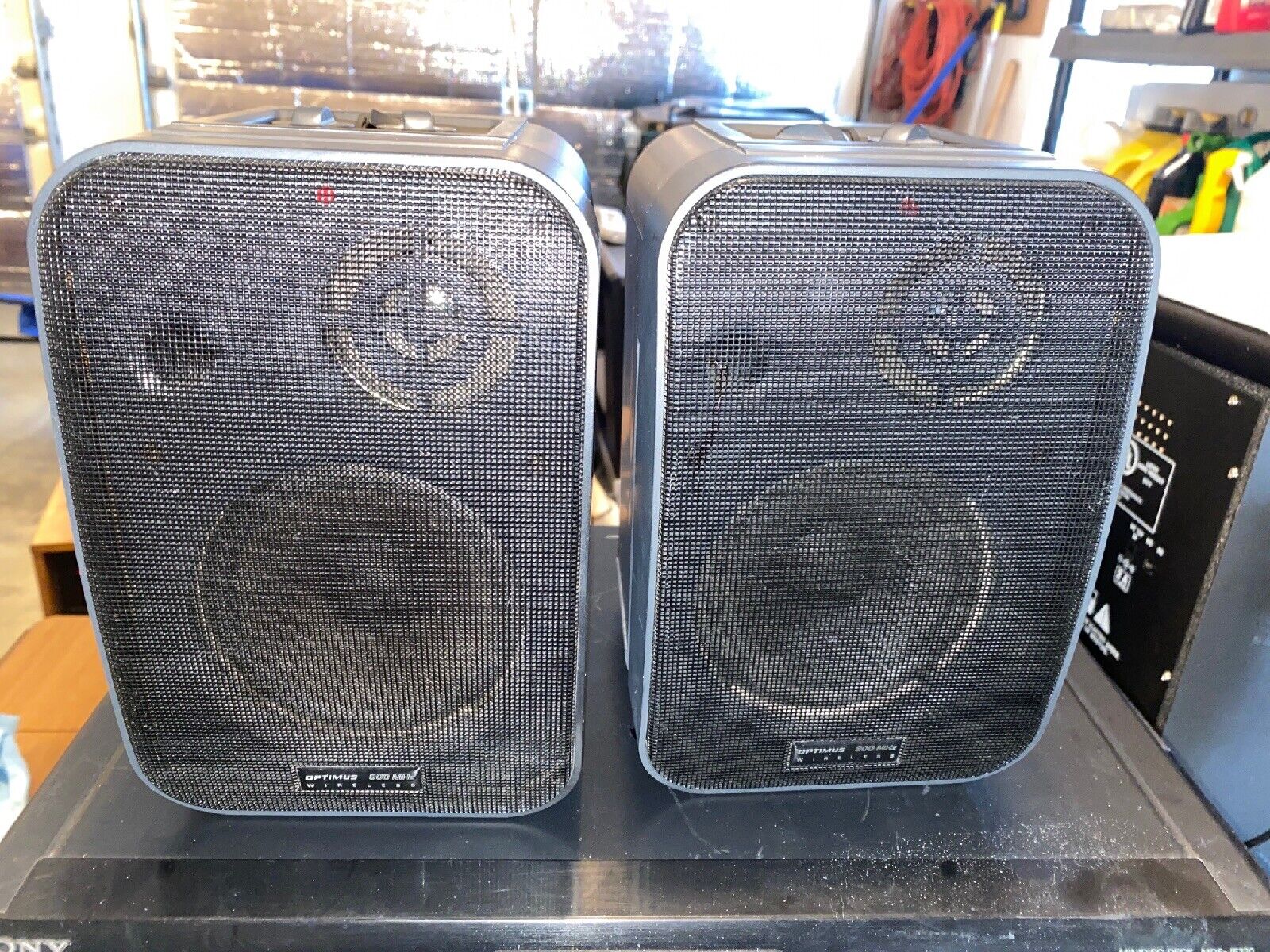 Two Optimus Wireless Speakers CLV-A900R 1682 K965 / Speakers Only