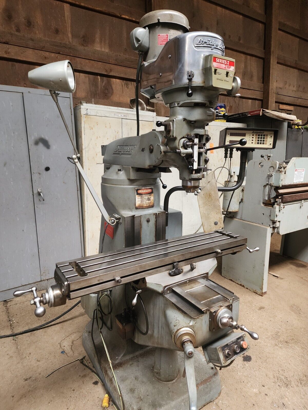 Exceptional Bridgeport Milling Machine W/ DRO Mist system one shot oil will ship