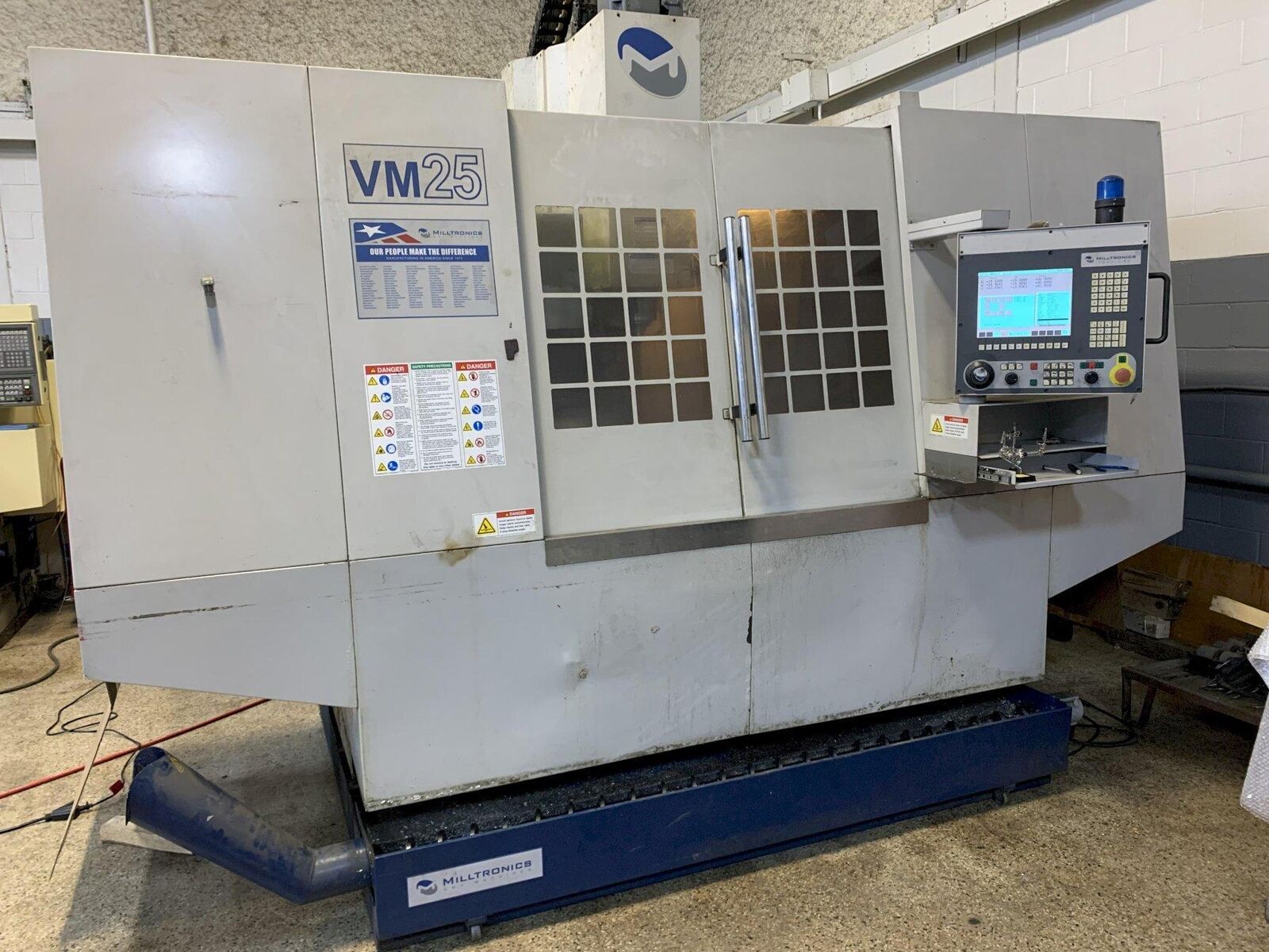 Milltronics Model VM25IL CNC Vertical Machining Center