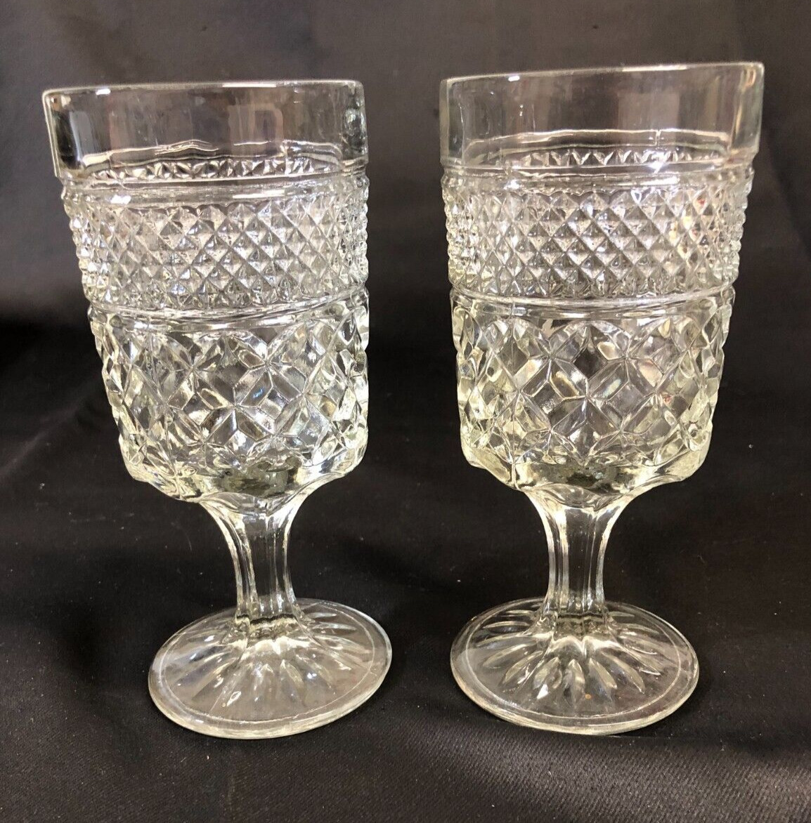 Pair of 2 Vintage Anchor Hocking Wexford Diamond Cut Glass Water Goblets 6.5\