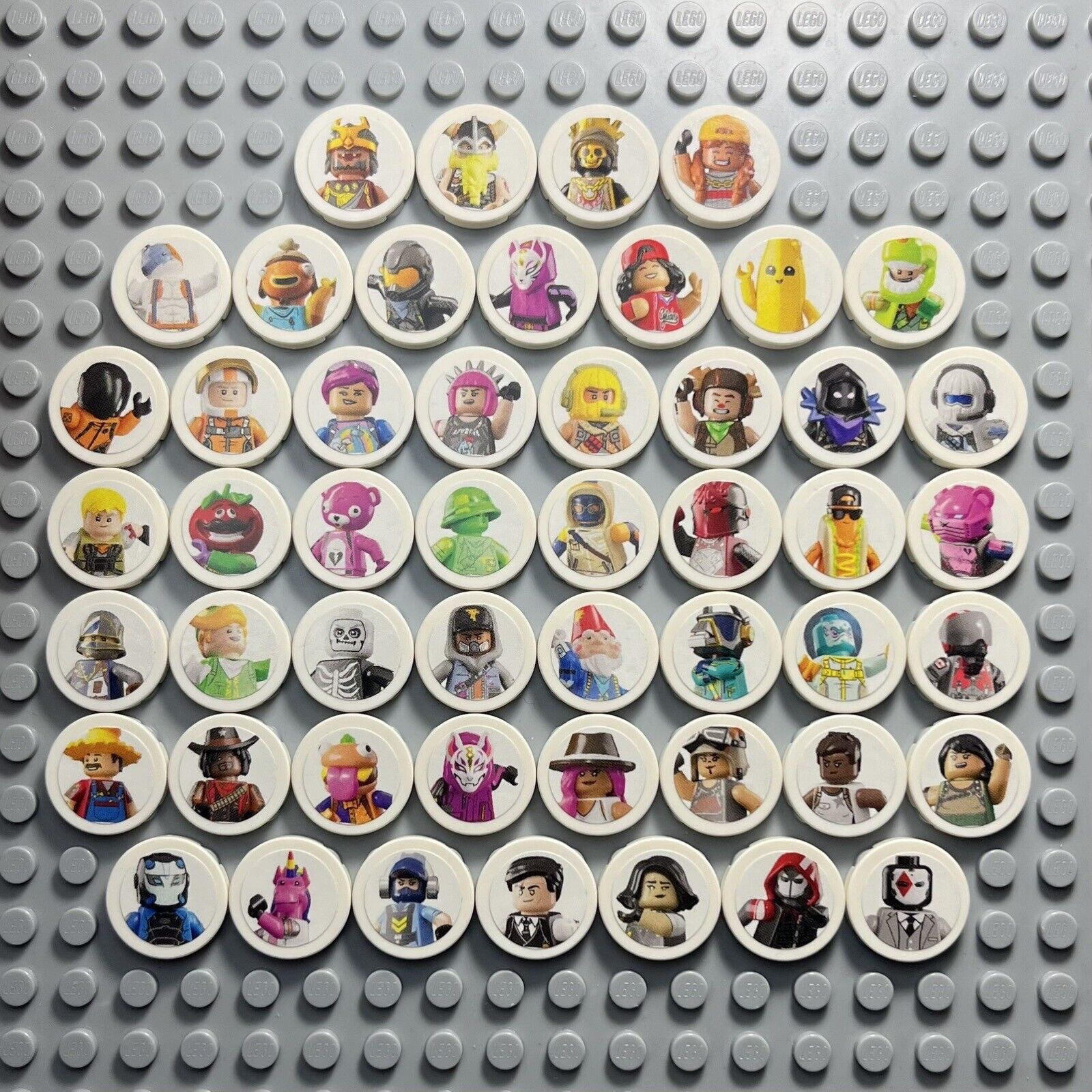 LEGO Fortnite Video Game Minifigure Tokens 2023 (Icon Set of 50)