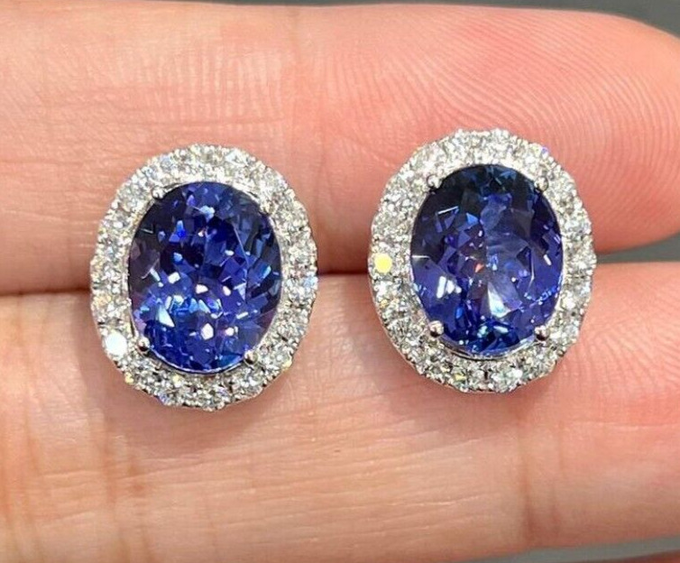 Natural Tanzanite and Diamond 14k Solid White Gold Stud Earring