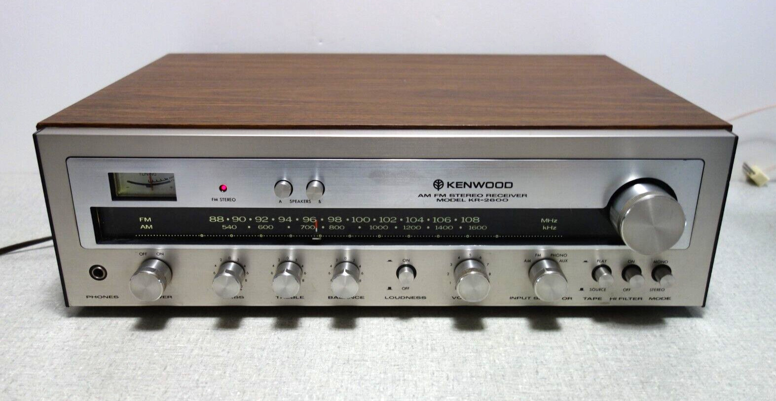 Vintage Kenwood KR-2600 AM FM Stereo Receiver Tested, Working - Made in Japan