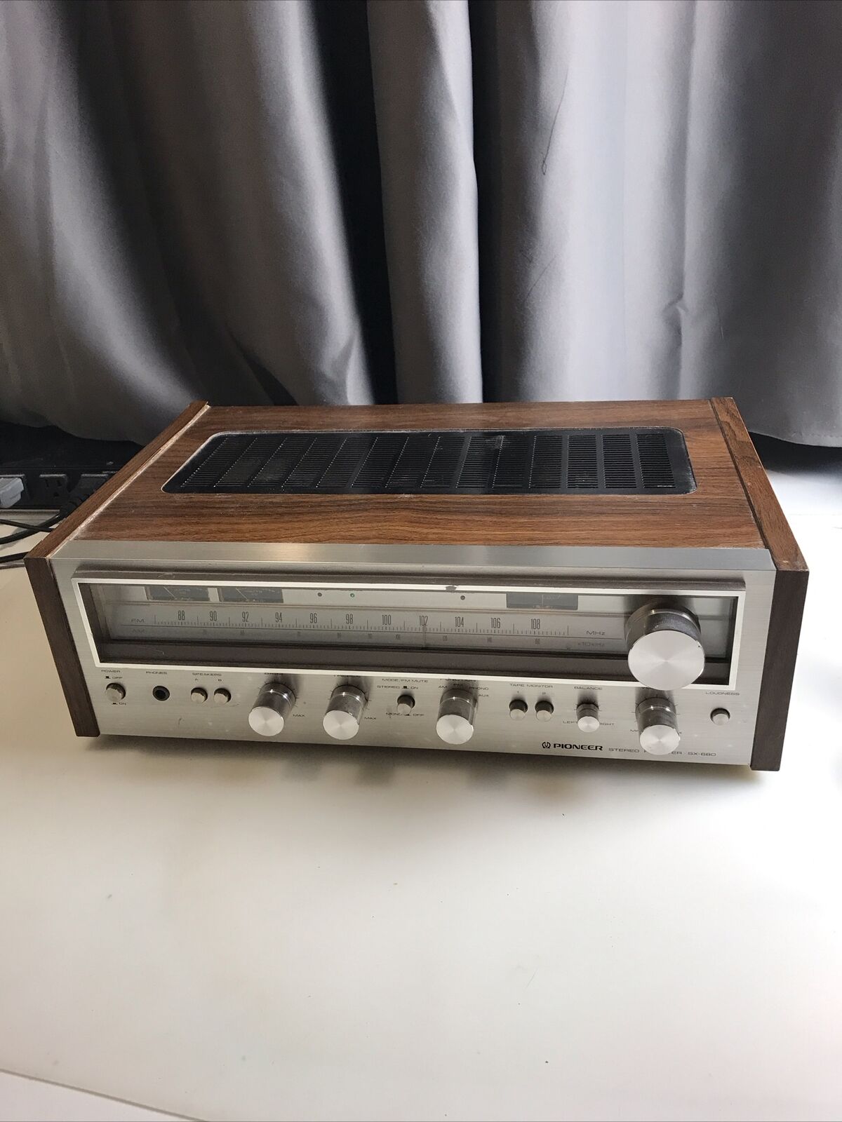 Pioneer SX-680 Stereo Receiver Vintage