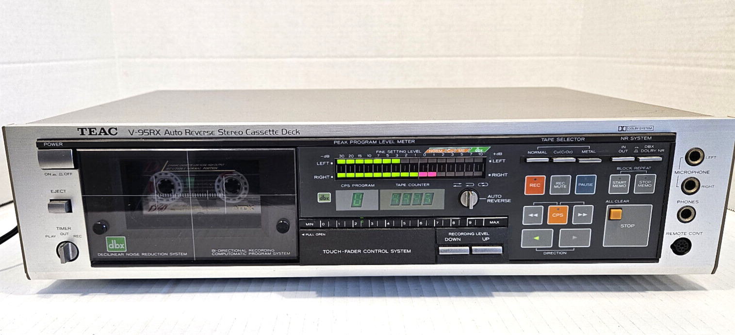 Vintage 1981-82 TEAC V-95RX DBX Auto Reverse Stereo Cassette Deck Recorder