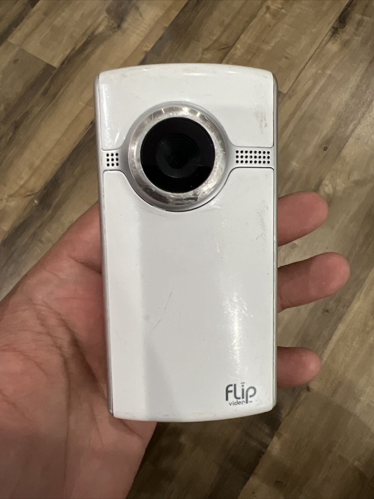 Flip Ultra U1120W Pure Digital 2nd Gen Video Camera - Tested Works *Read*