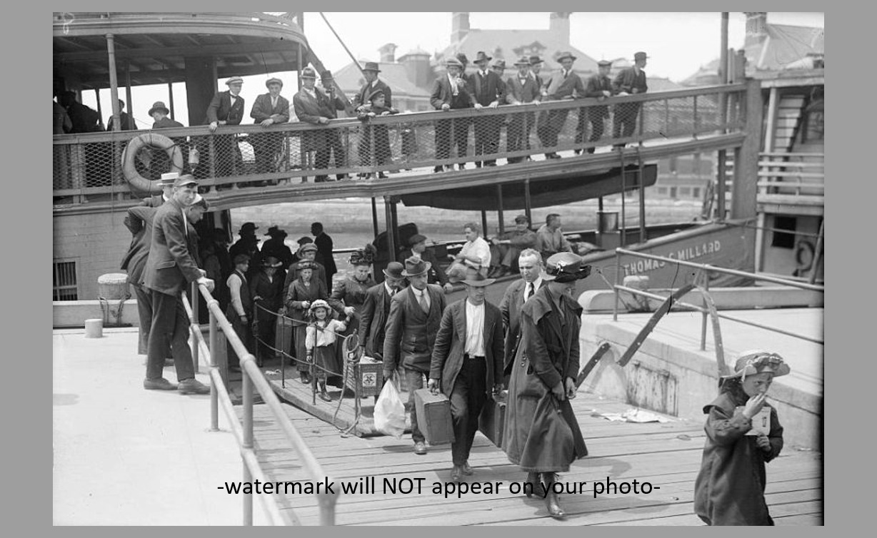 Immigrants Arriving at Ellis Island PHOTO New York 1905 Men Women Children
