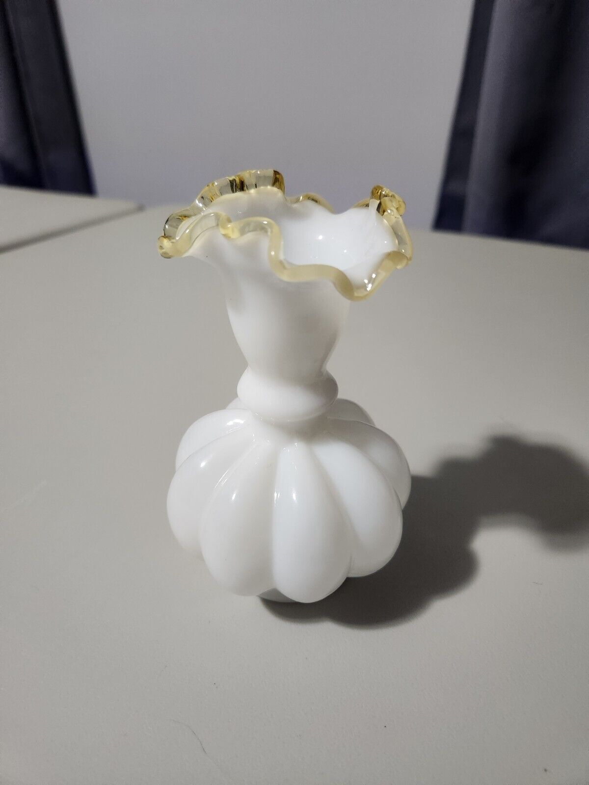 ￼Vintage Fenton Vase Crimped Yellow Crest Melon Milk 6\