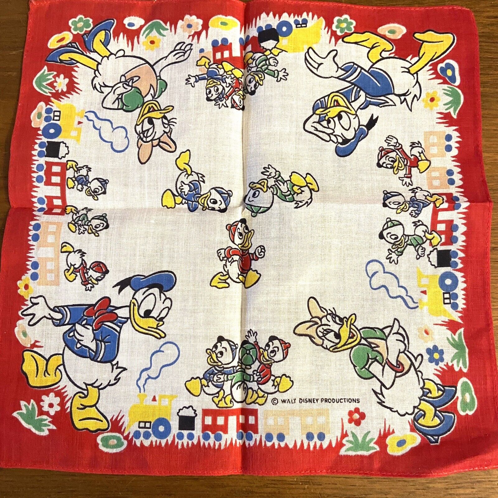 Vintage Child’s Hankie Handkerchief Walt Disney Donald Daisy Duck 8”