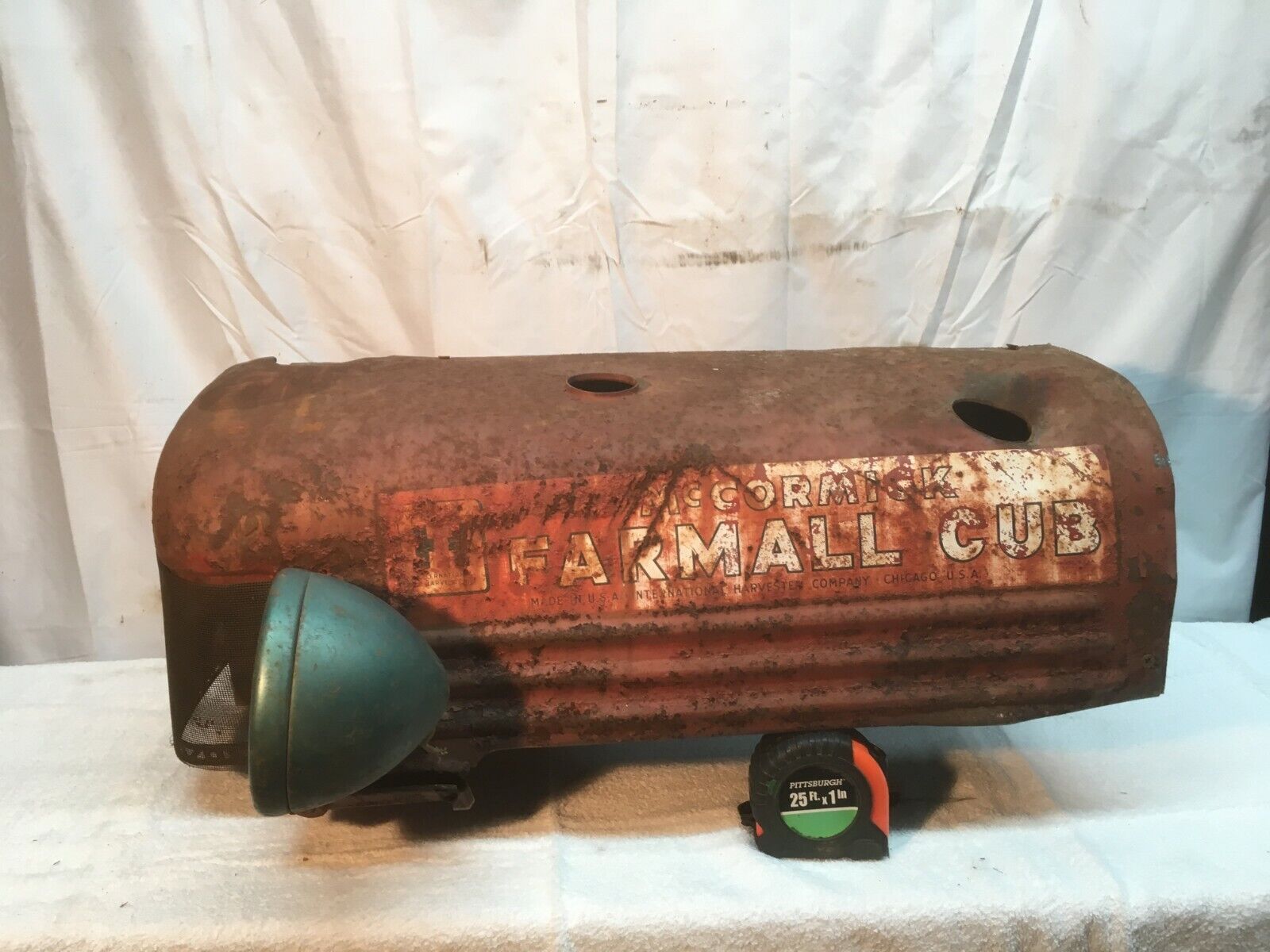  IHC Farmall CUB  Tractor Grille Hot Rat Rod Man Cave Art Wireless Speaker Cover