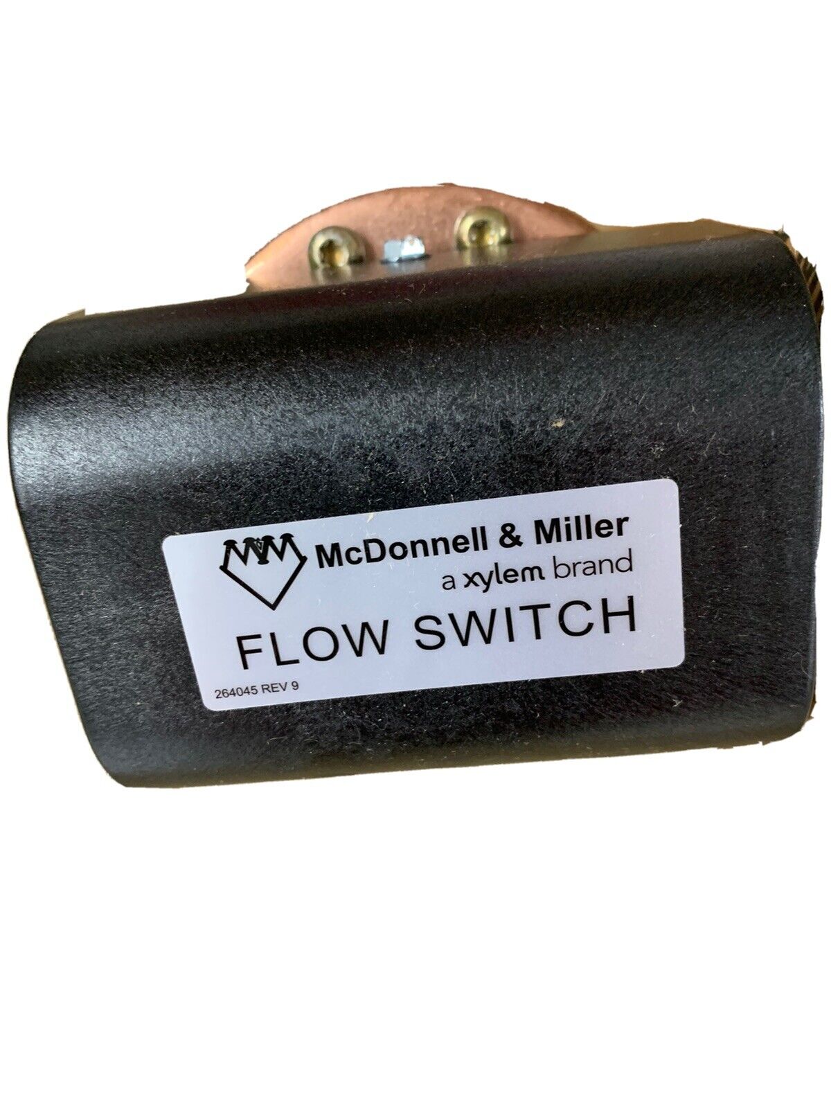 Mcdonnell and Miller 1 inch Flow Switch NEW IN BOX