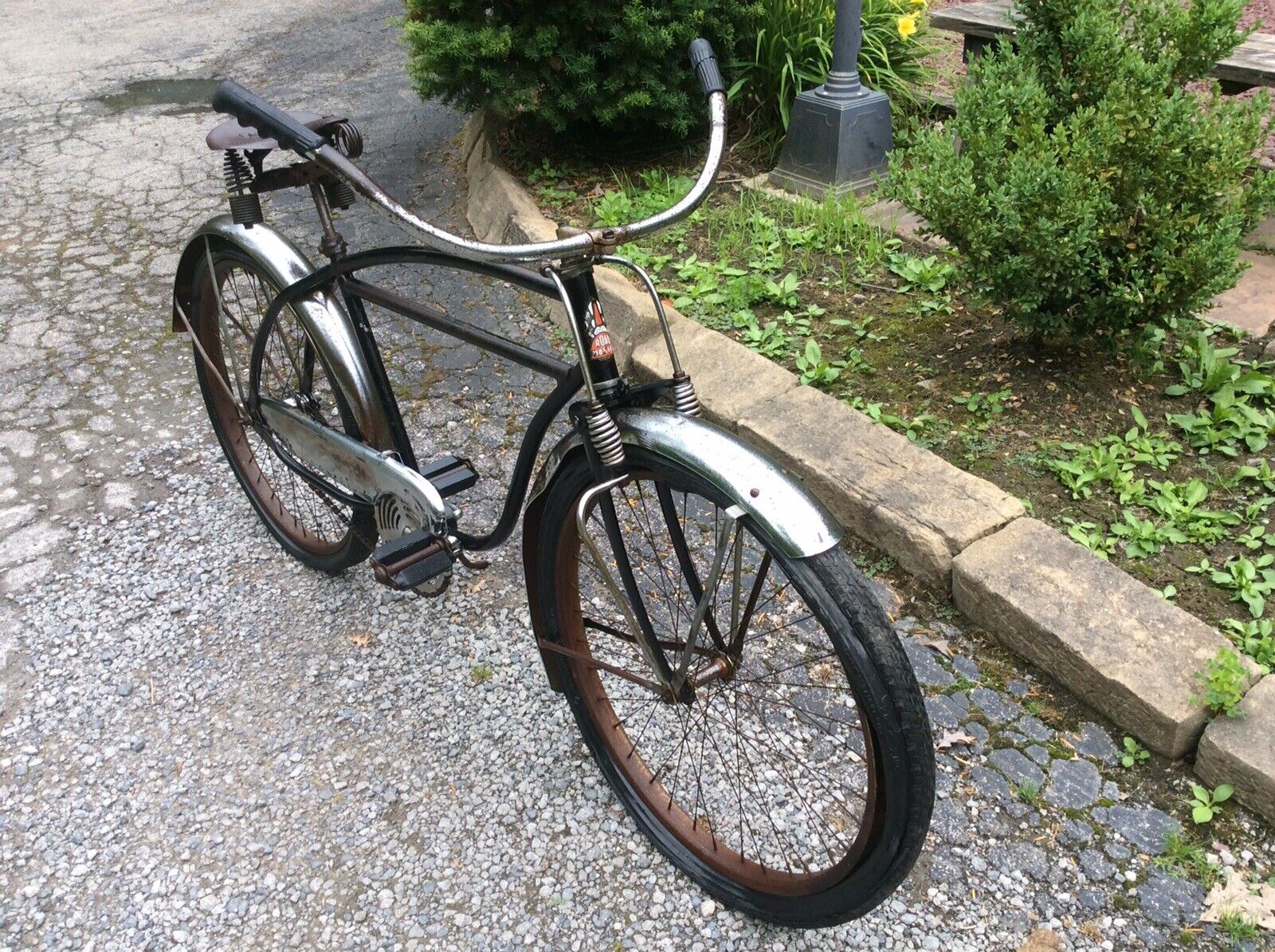 Vintage 40s  Roadmaster Skip Tooth Springer Fork Original Men’s Bike - Good.