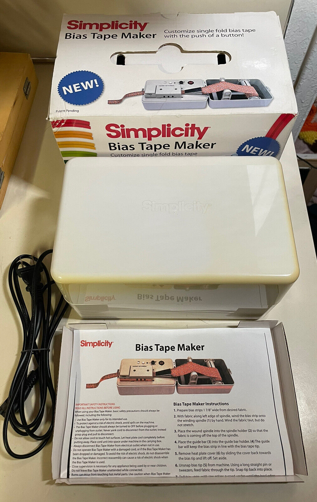 Simplicity Bias Tape Maker Machine Model #881925 In Original Box w Instructions