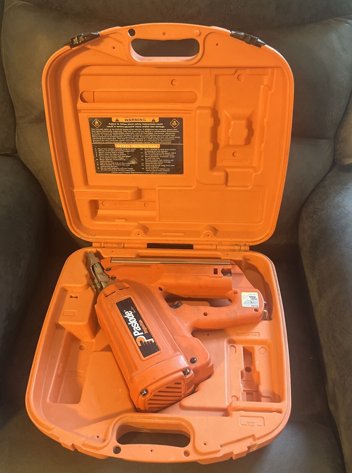 Paslode Impulse Utility Framing Nailer.  (Battery Not Included)TOOL & CASE ONLY