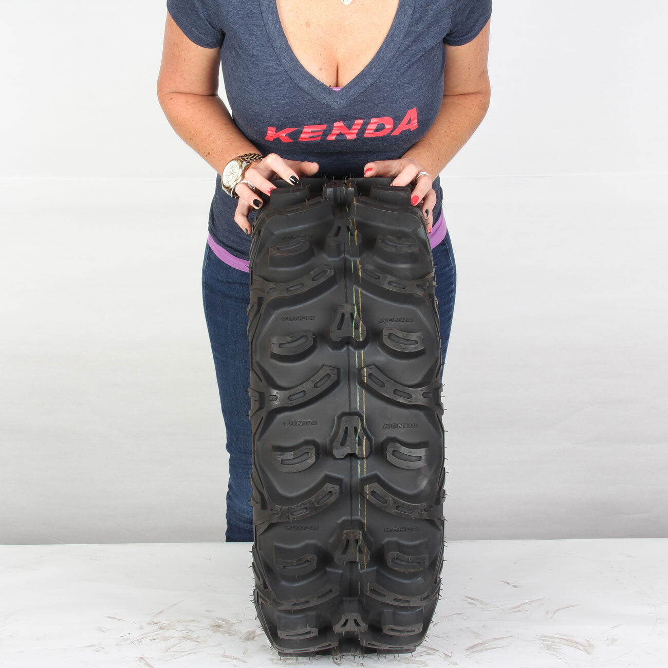 Kenda K587 Bearclaw HTR Radial Tire