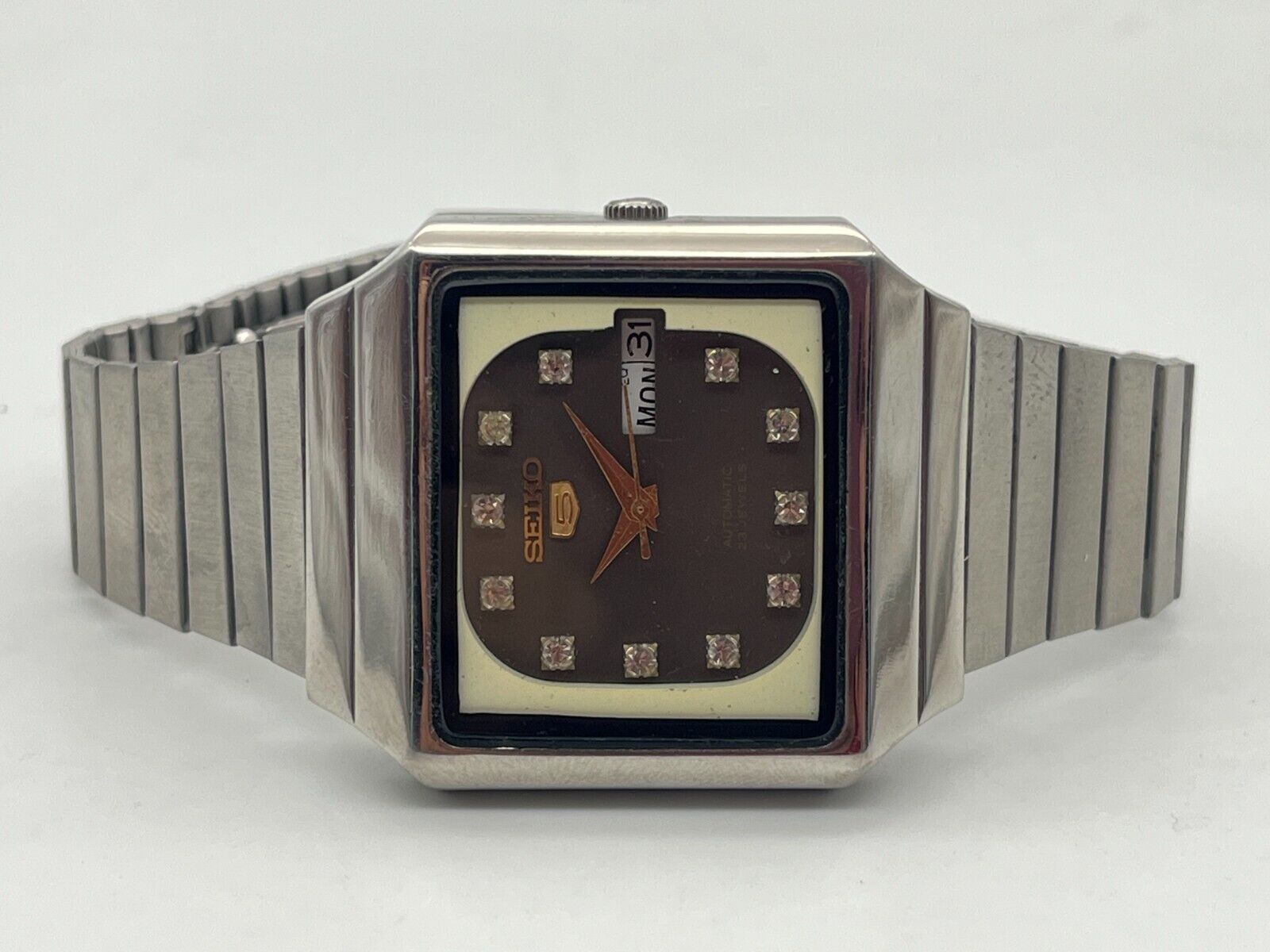 Vintage Seiko 5 Automatic Japan Made Men's Wrist Watch-Ref.6349-5470