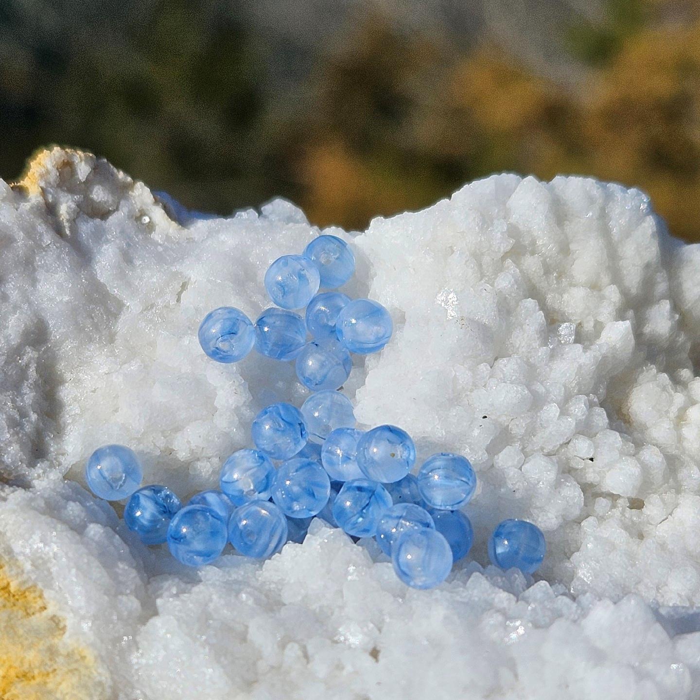 28  True Vintage Pressed Glass Beads Porphyr Blue  Small 4mm DIY Jewelry