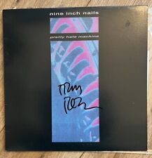 Nine Inch Nails “Pretty Hate Machine”vinyl Signed By Trent Reznor. Beckett LOA picture