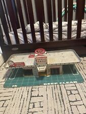 MARX 1950’s TIN LITHO DAY & NITE SERVICE STATION WITH SKY VIEW PARKING picture