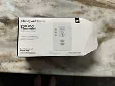 Honeywell TH2110DV1008 PRO 2000 Vertical Programmable Thermostat picture